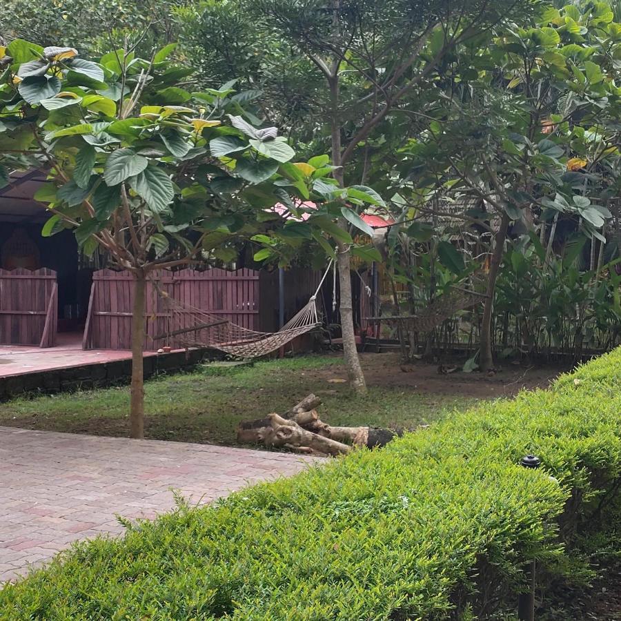 Savithri Inn Cottage Varkala Eksteriør bilde