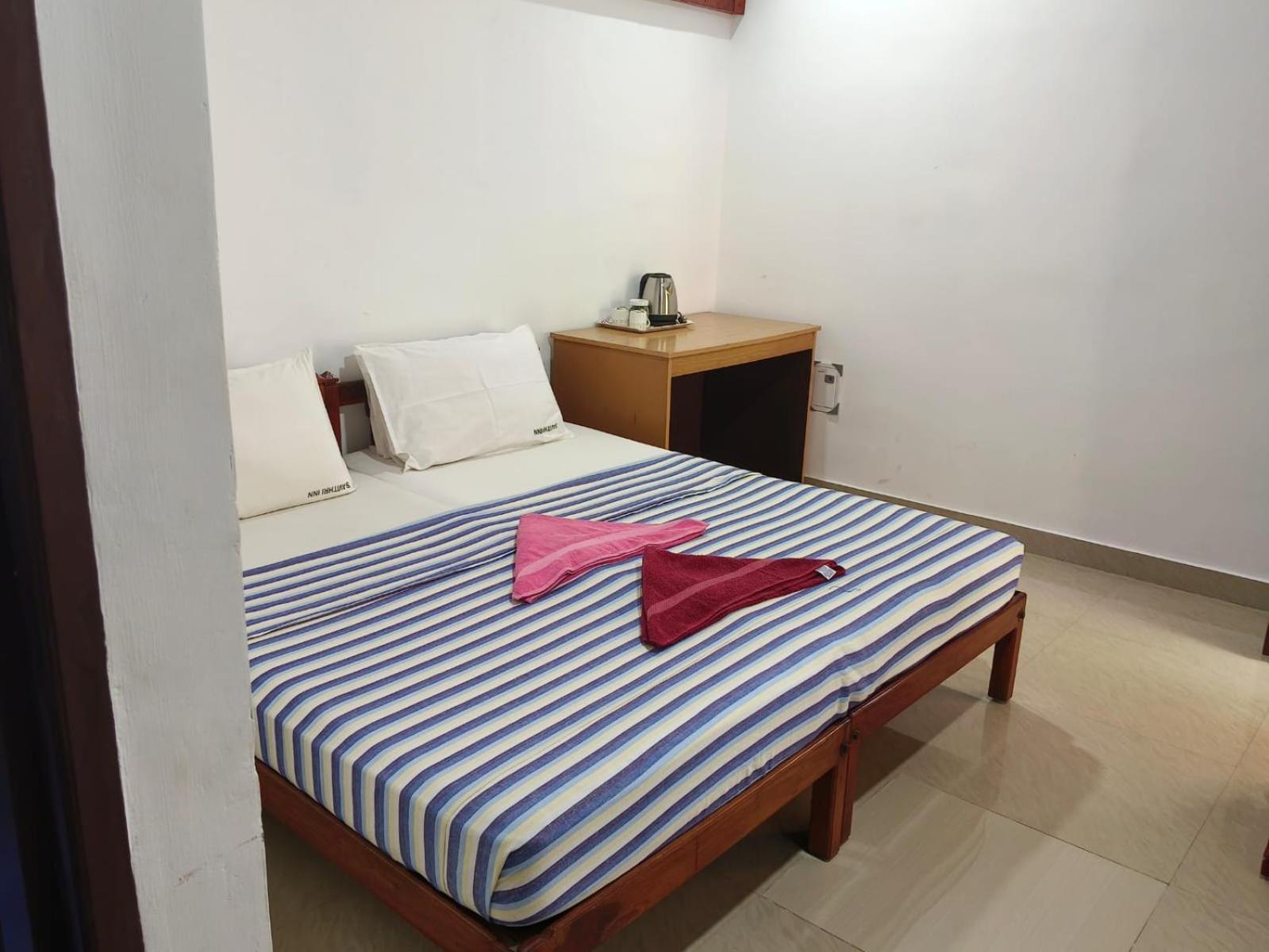 Savithri Inn Cottage Varkala Eksteriør bilde