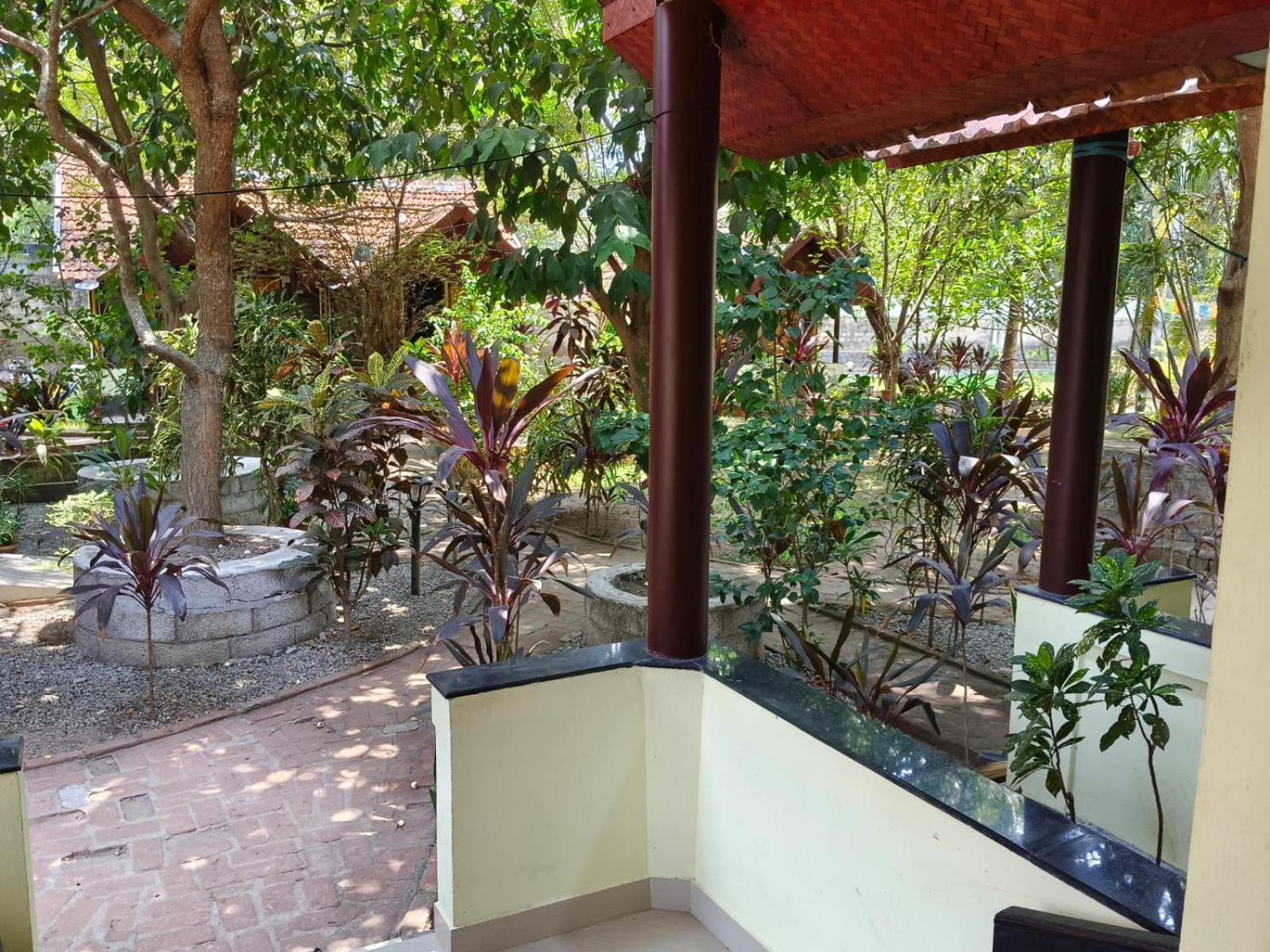 Savithri Inn Cottage Varkala Eksteriør bilde